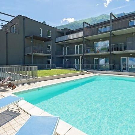 Modern Apartments Lake View With Pool 穆索 外观 照片